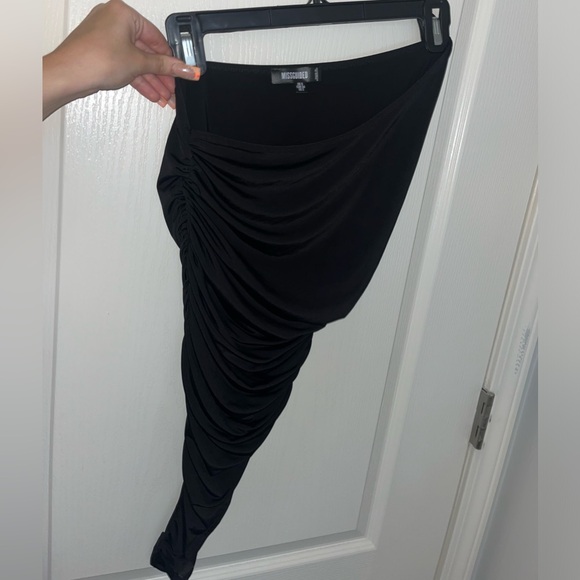 Missguided Tops - One-Shoulder MISSGUIDED Ruched Bodysuit